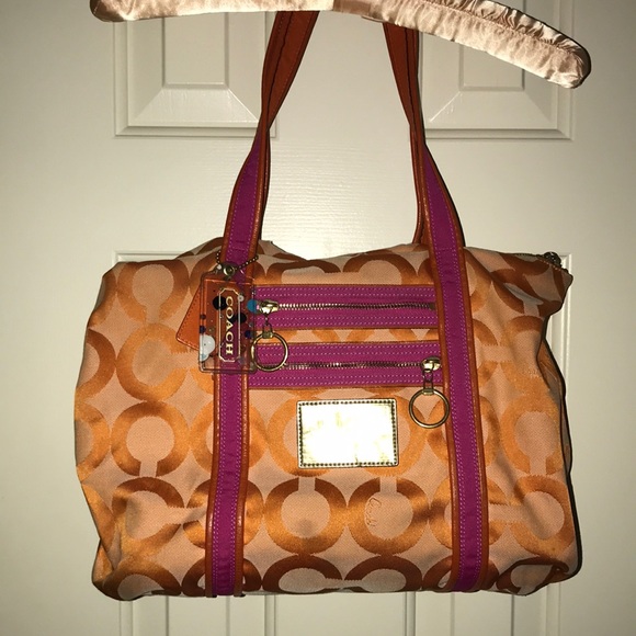 Coach Handbags - Fabulous Fun Vintage Coach Poppy Orange and Pink Bag